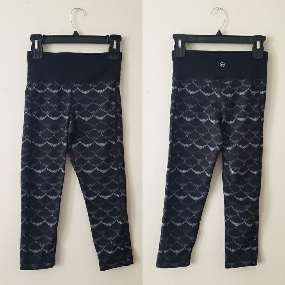 Vineyard Vines Performance Cropped Whale Tail Leggings XS